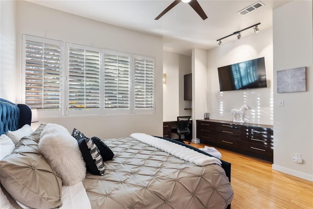 2612 Carnarvon Ln - Photo 18