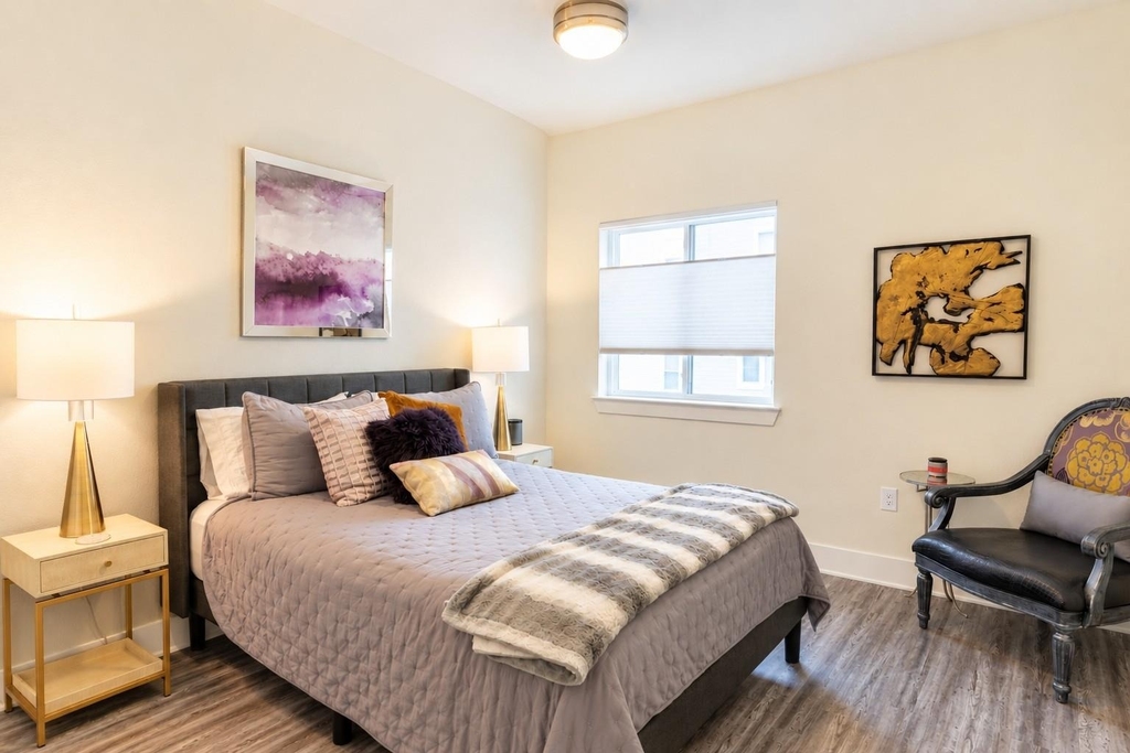 2827 Manor Rd - Photo 9