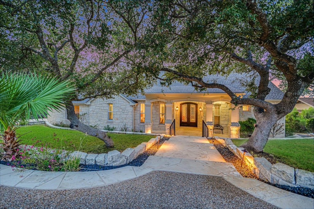 17110 Majestic Ridge Rd - Photo 2