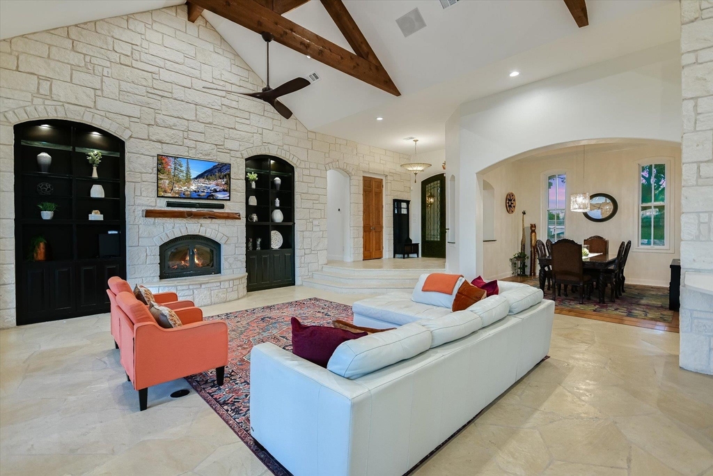 17110 Majestic Ridge Rd - Photo 8