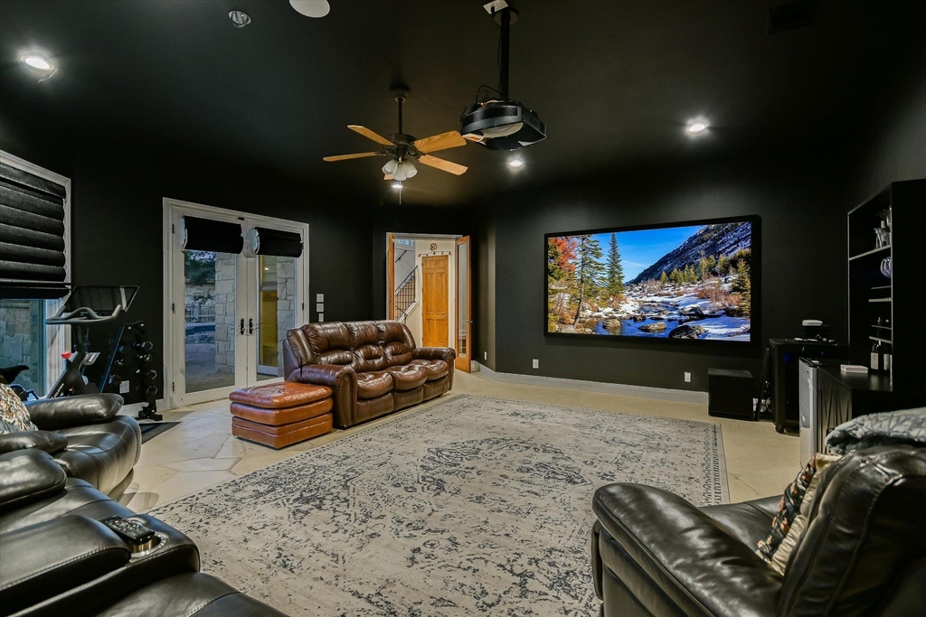 17110 Majestic Ridge Rd - Photo 15