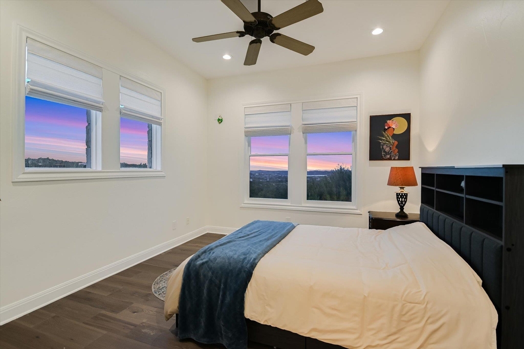 17110 Majestic Ridge Rd - Photo 20