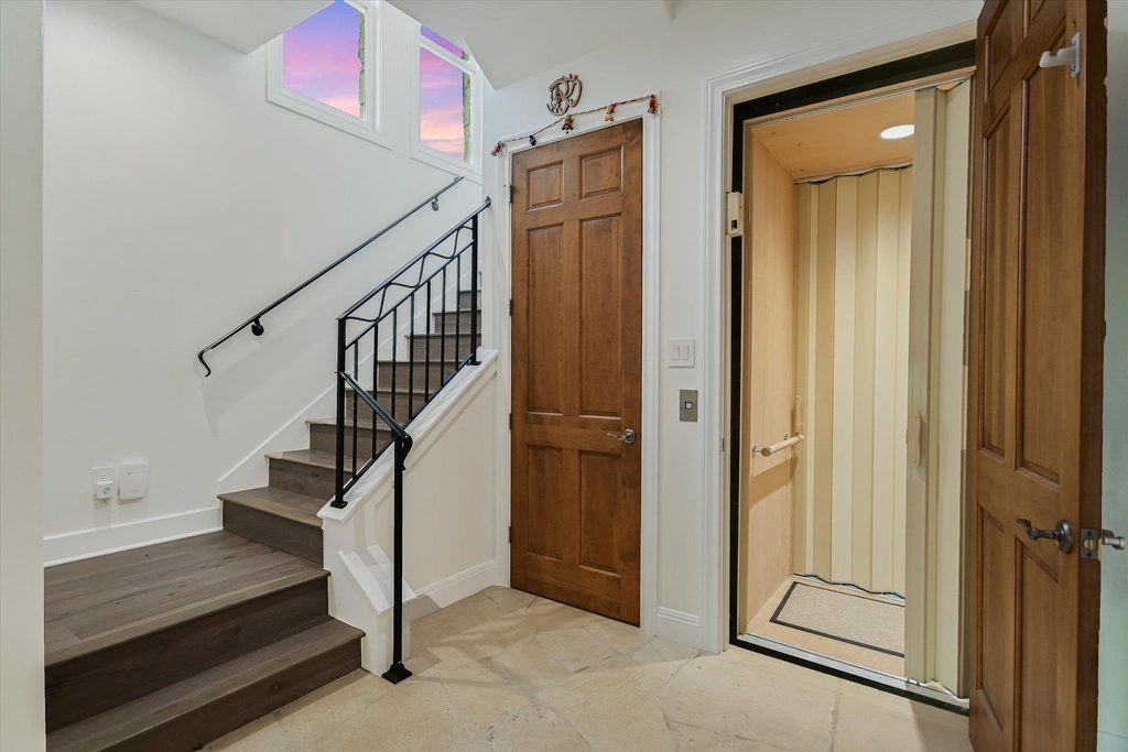 17110 Majestic Ridge Rd - Photo 19