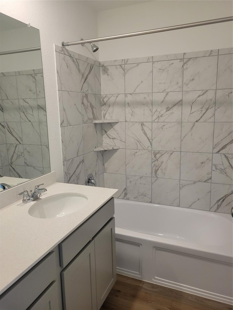 623 Waterway Ave - Photo 5