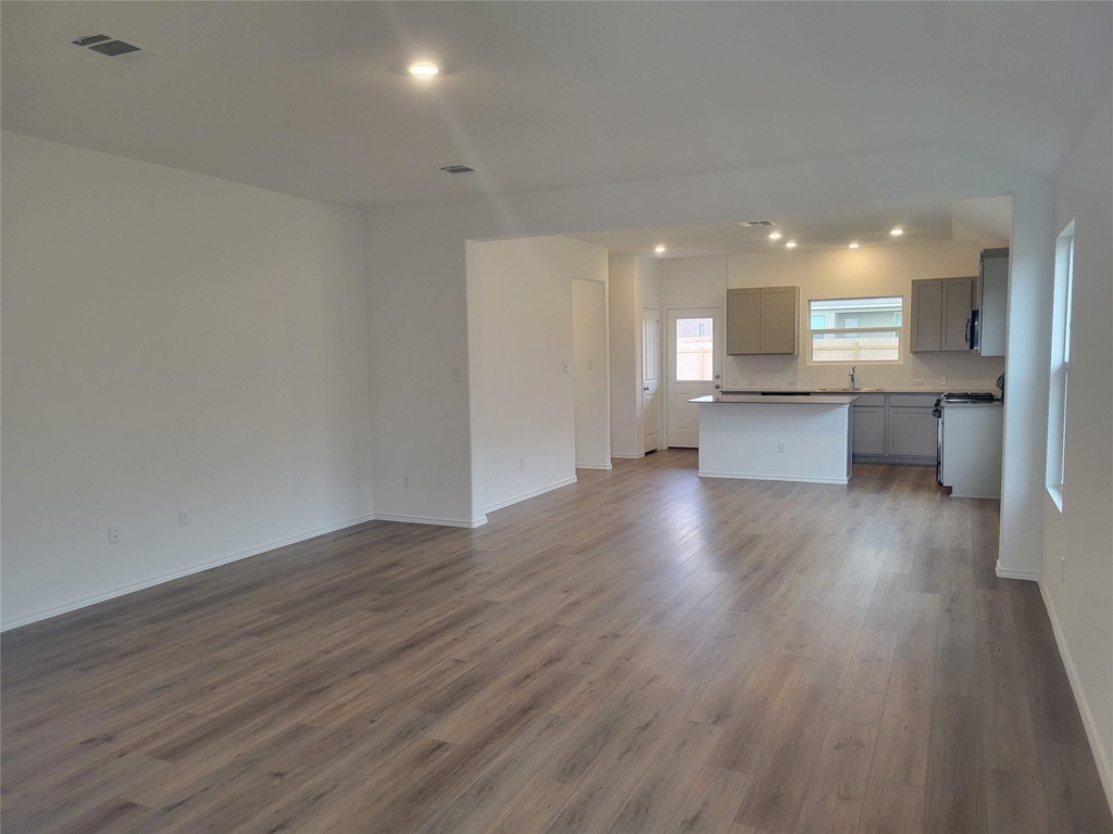 623 Waterway Ave - Photo 12