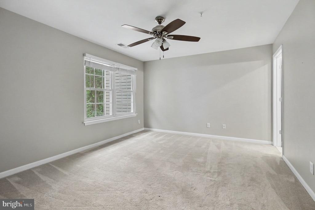307 Tall Pines Court - Photo 9
