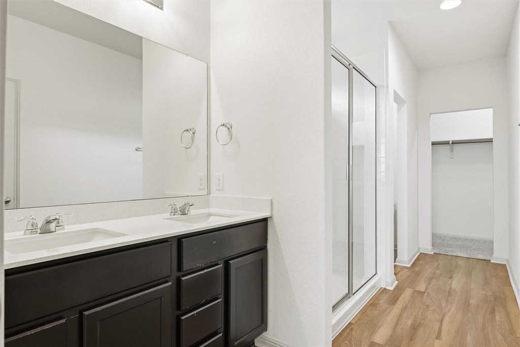 312 Frederick Dr - Photo 15