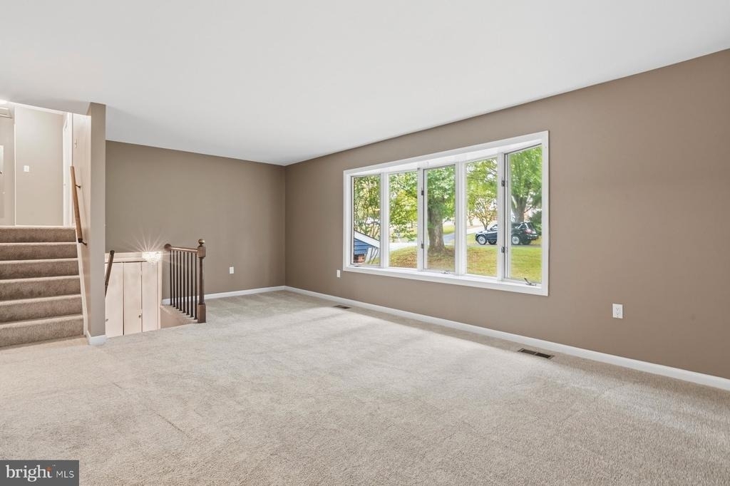 3989 Robin Hood Way - Photo 11