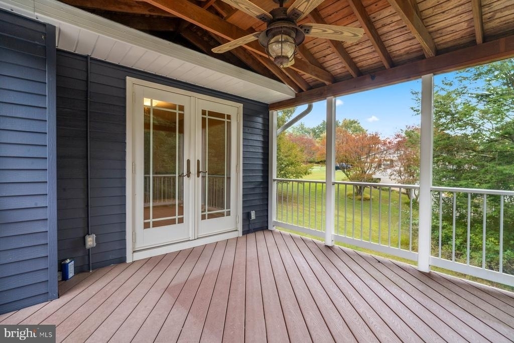 3989 Robin Hood Way - Photo 15