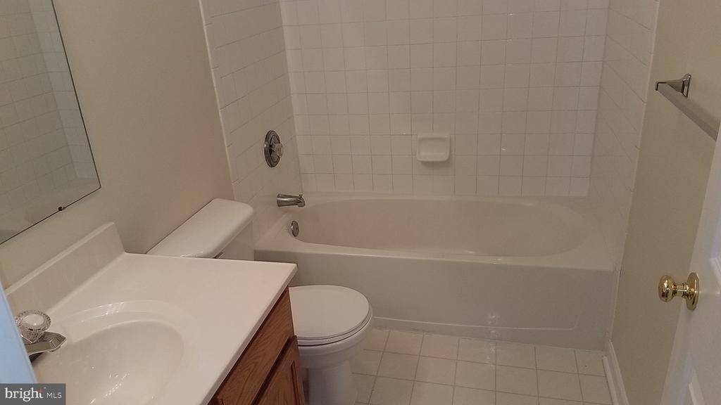 212 Patriots Way - Photo 18