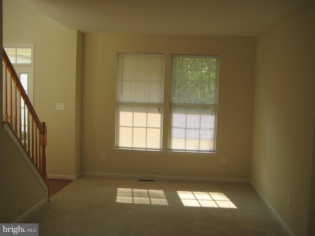 212 Patriots Way - Photo 30