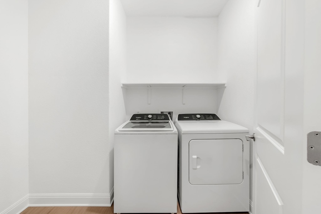 301 Celeste Way - Photo 25