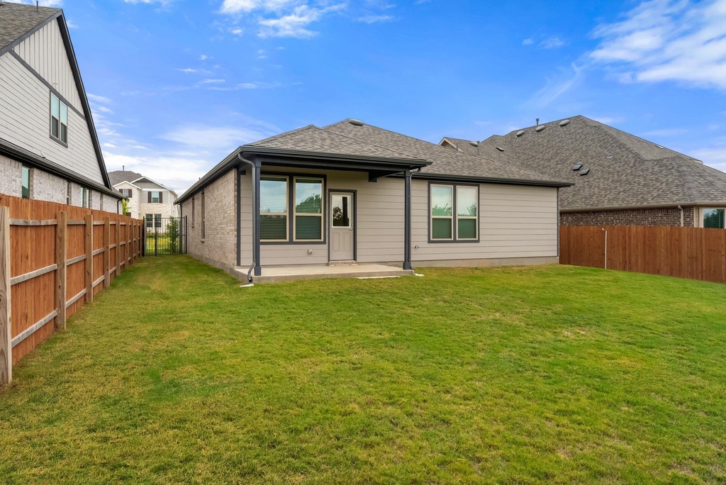 301 Celeste Way - Photo 30