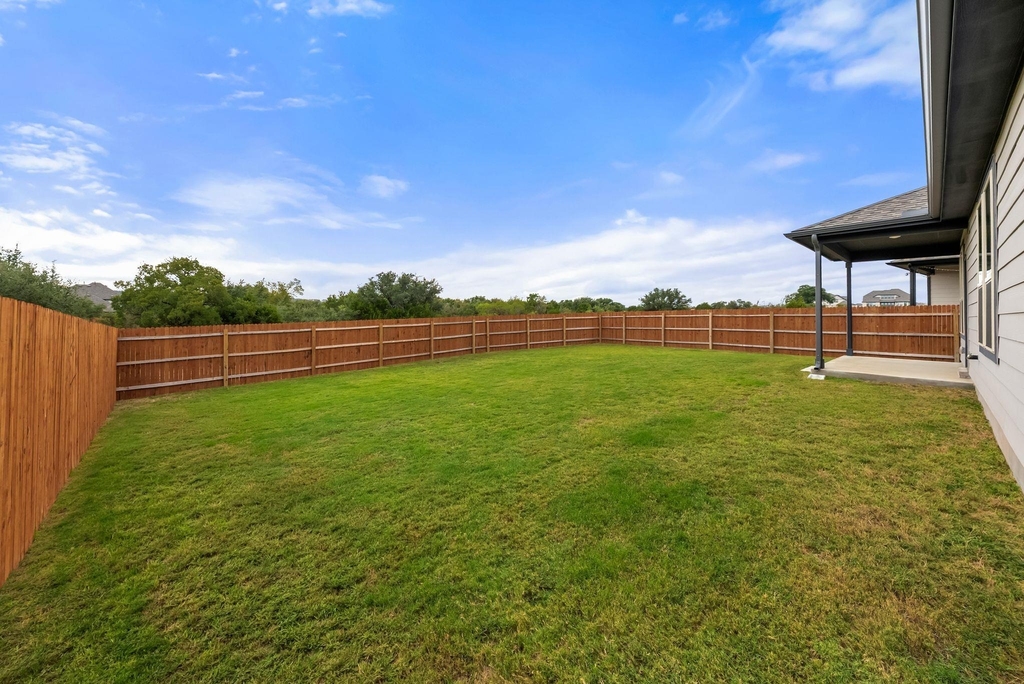 301 Celeste Way - Photo 27