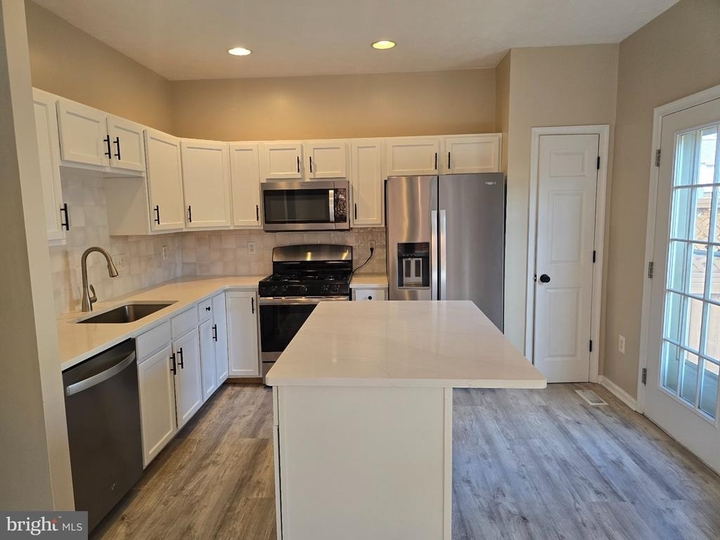 24 Hallsdale Court - Photo 6
