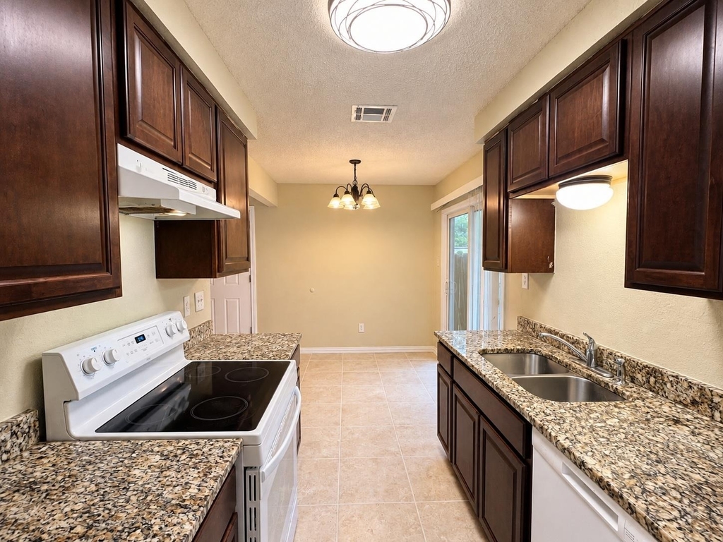 7702 Northcrest Blvd - Photo 7