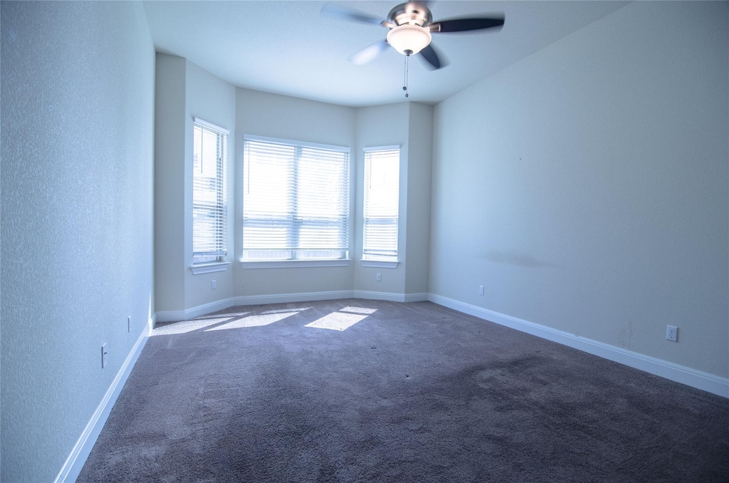 3750 E Palm Valley Blvd - Photo 19