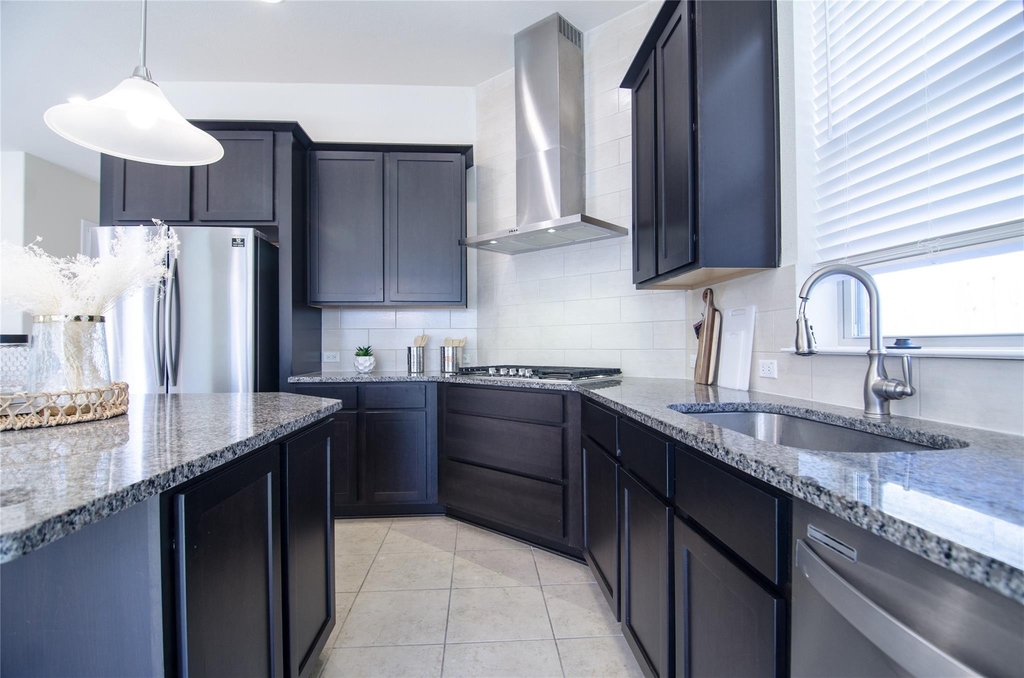 3750 E Palm Valley Blvd - Photo 2