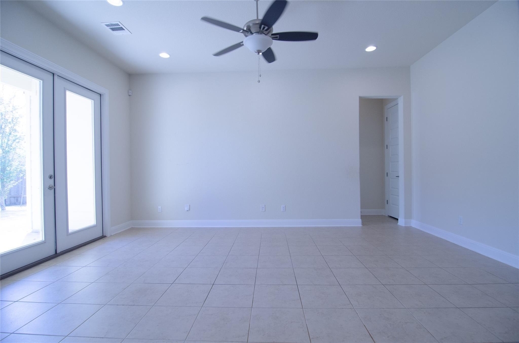 3750 E Palm Valley Blvd - Photo 25