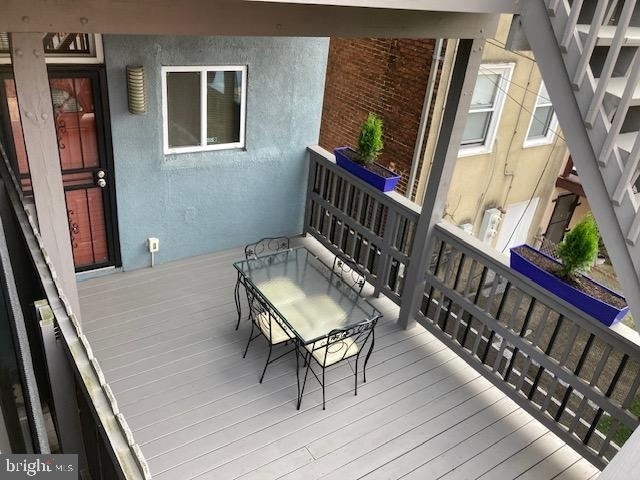2225 Brookfield Avenue - Photo 19
