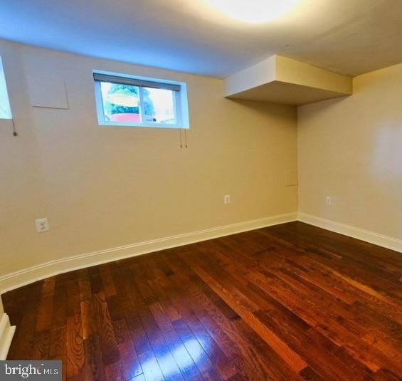 2225 Brookfield Avenue - Photo 10