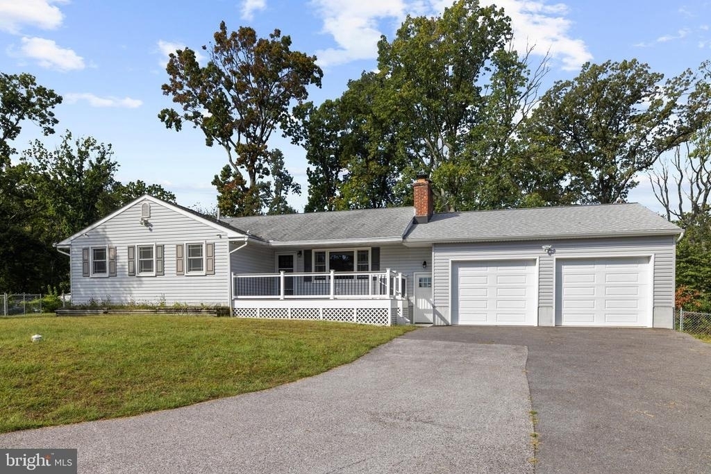 7718 Suitt Drive - Photo 1