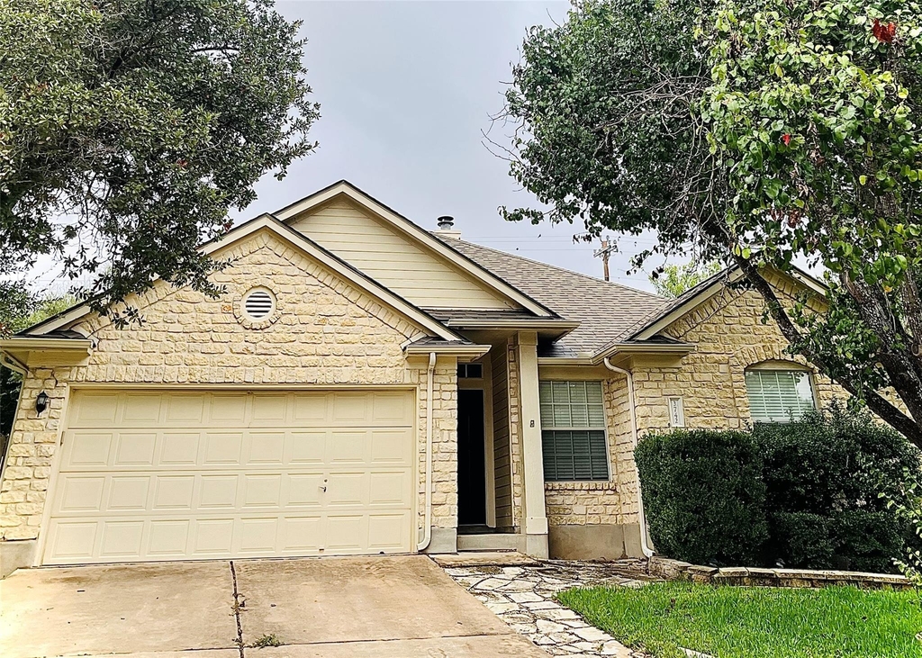 3742 Newland Dr - Photo 0