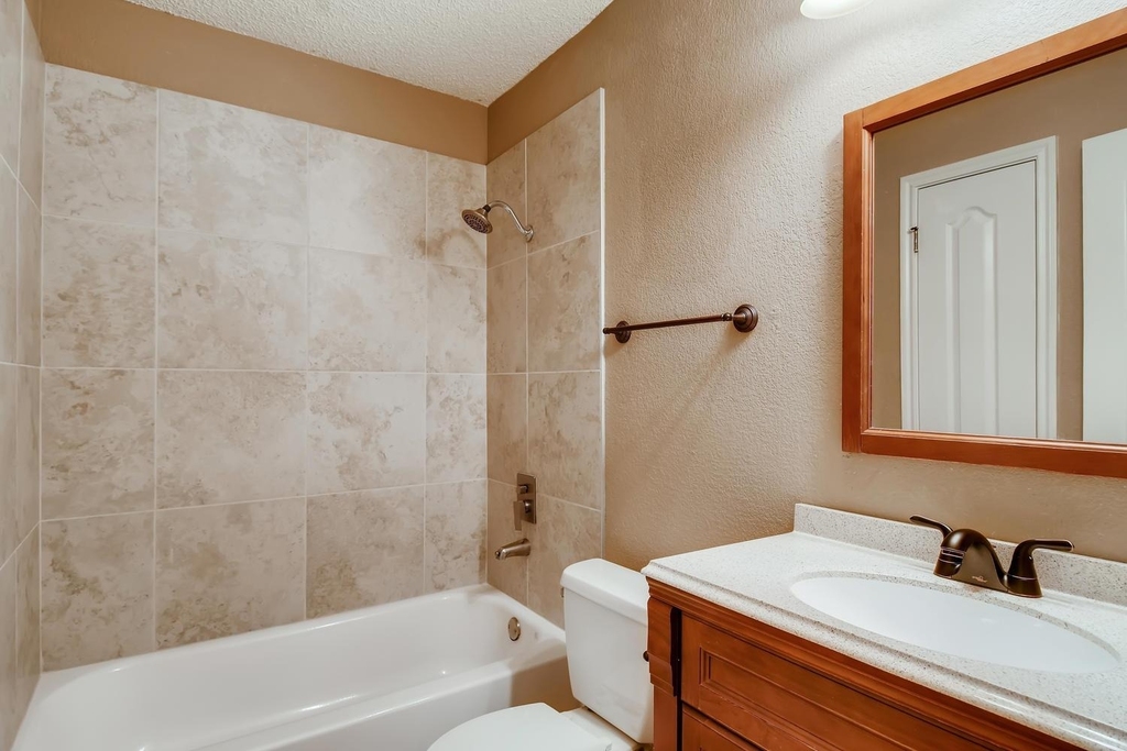 3742 Newland Dr - Photo 9