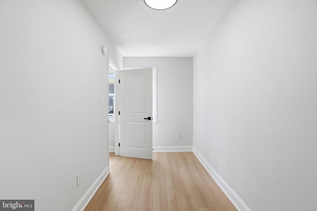 1250 Queen Street Ne - Photo 14