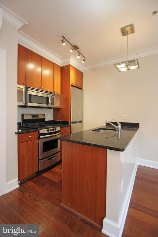 1121 24th Street Nw - Photo 5