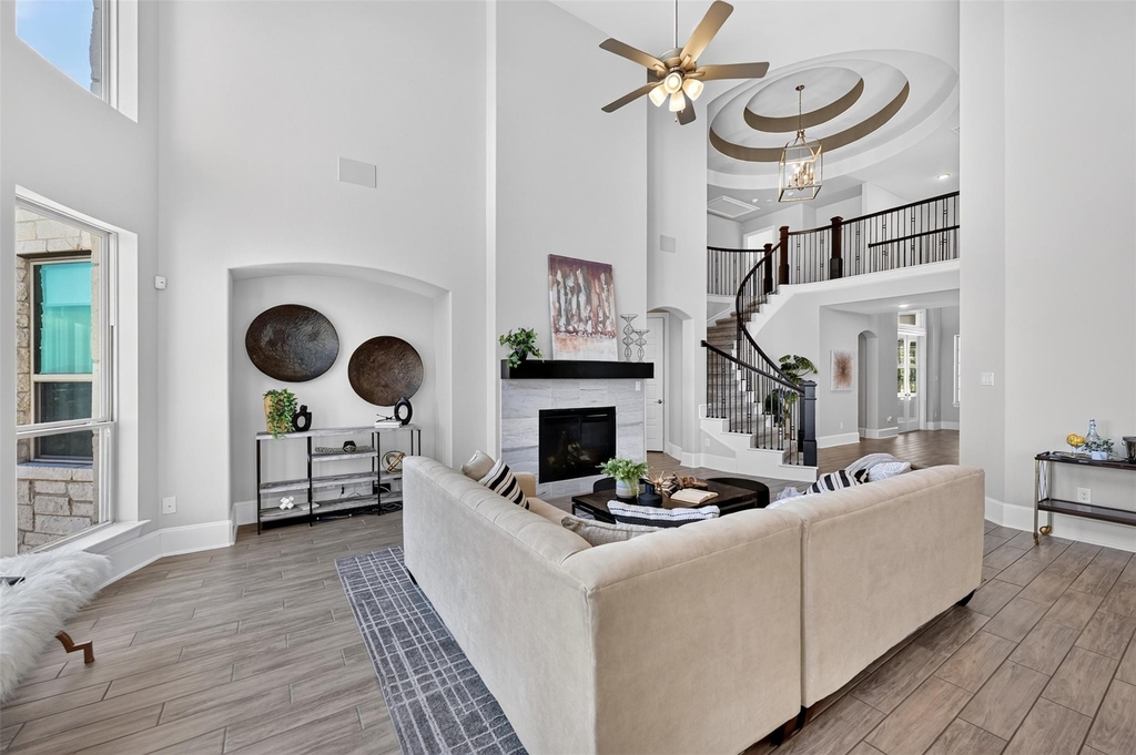 2400 Sunset Vista Cir - Photo 5
