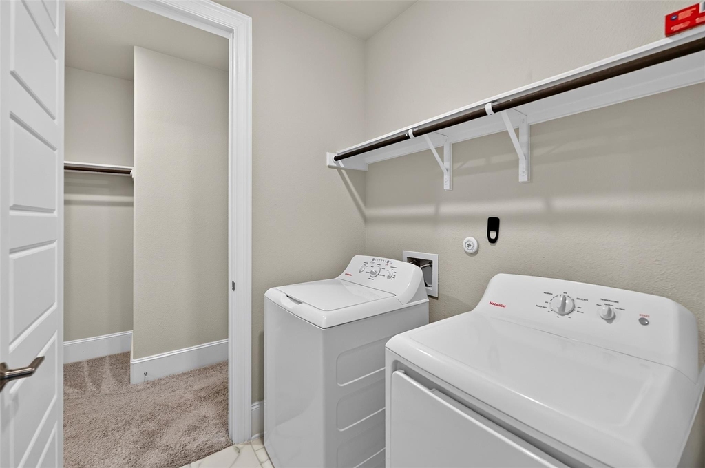2400 Sunset Vista Cir - Photo 29
