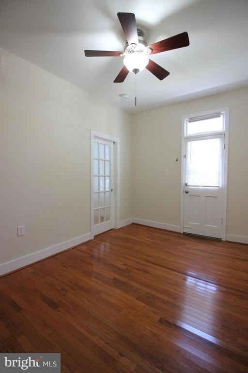3237 N Street Nw - Photo 8