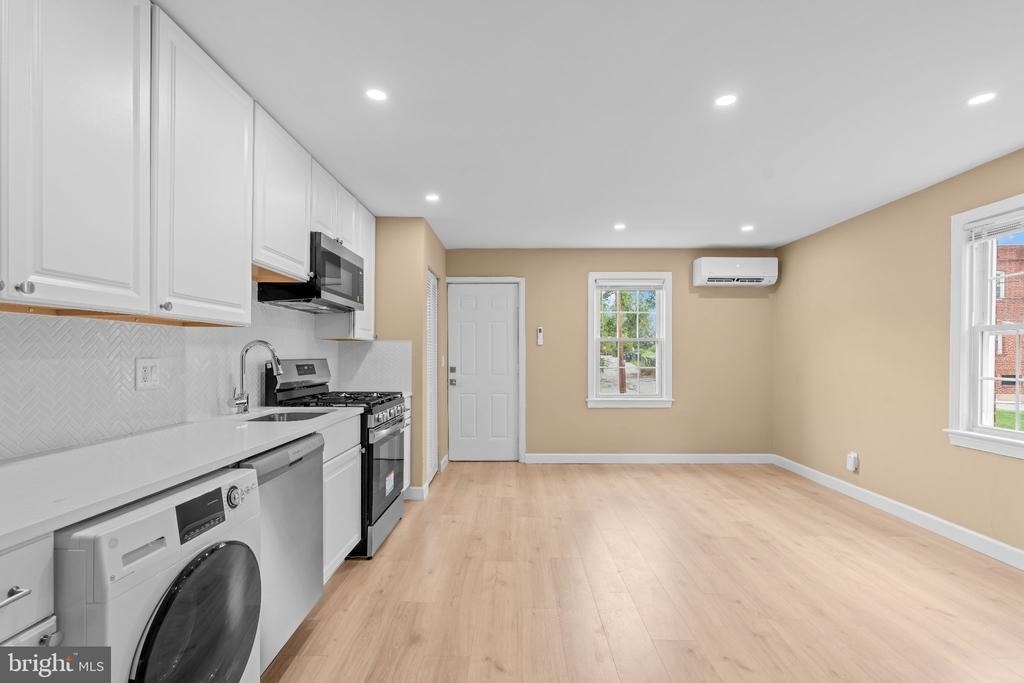 513 45th Street Ne - Photo 3