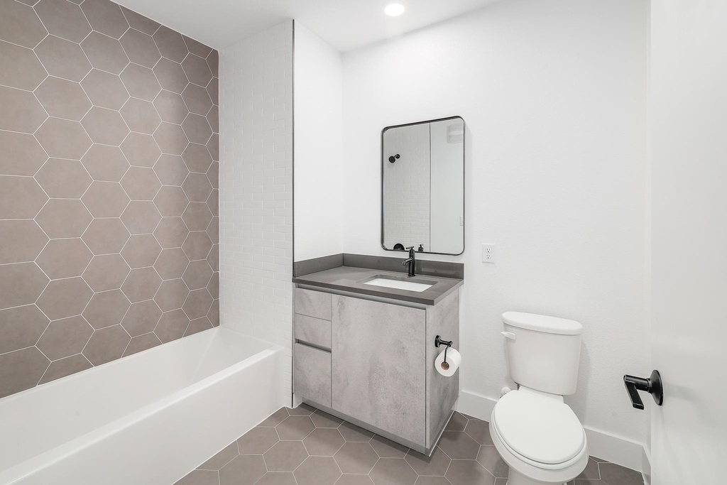 4315 S Congress Ave - Photo 18