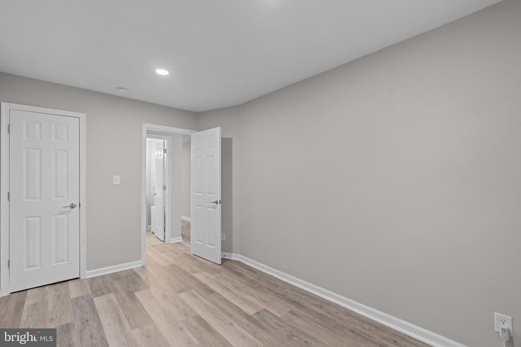 513 45th Street Ne - Photo 11