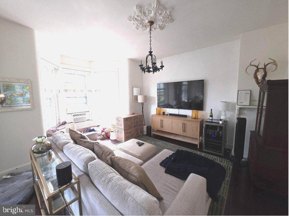 113 4th Street Se - Photo 3