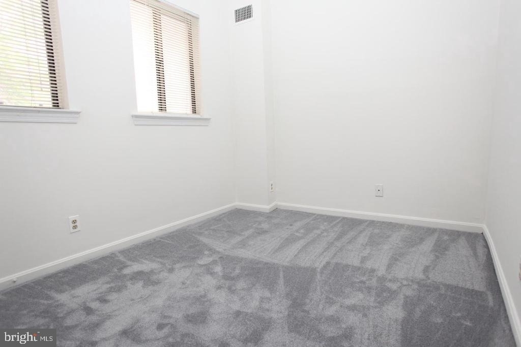 1022 Paper Mill Court Nw - Photo 8