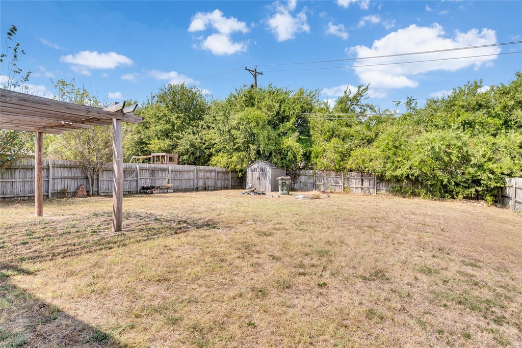 3209 Windfield Dr - Photo 13