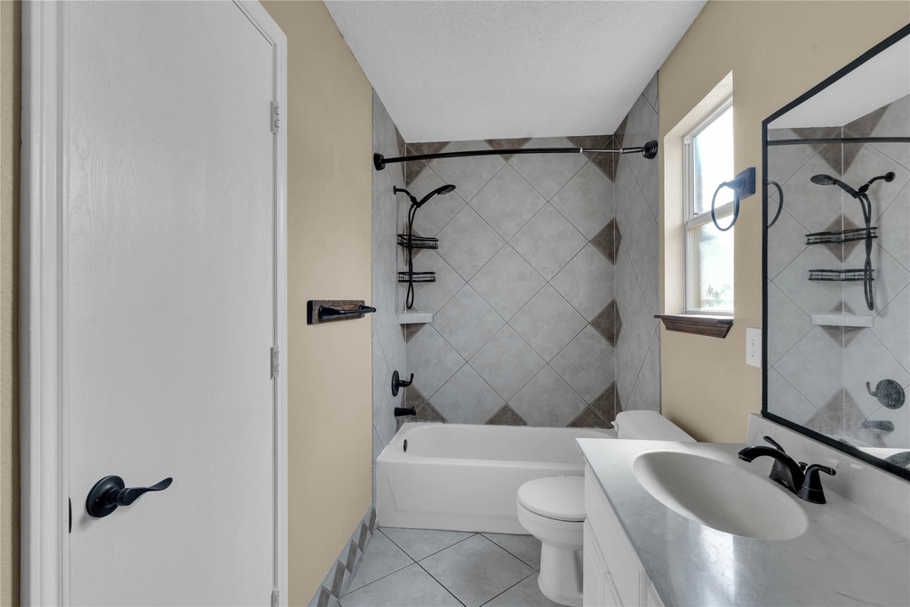 3209 Windfield Dr - Photo 7
