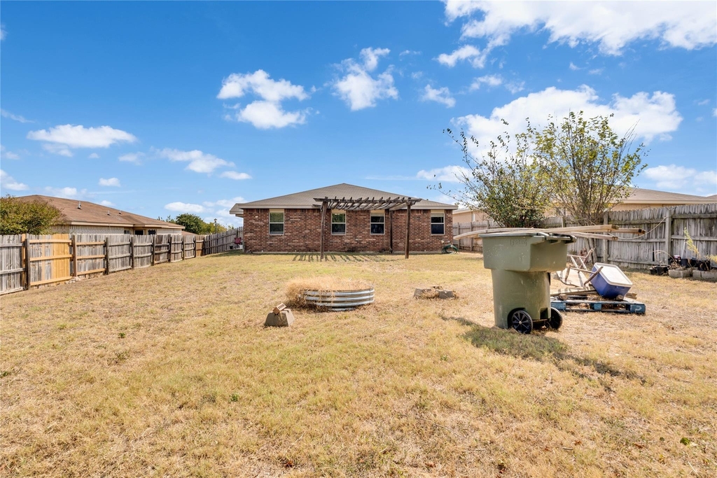 3209 Windfield Dr - Photo 12