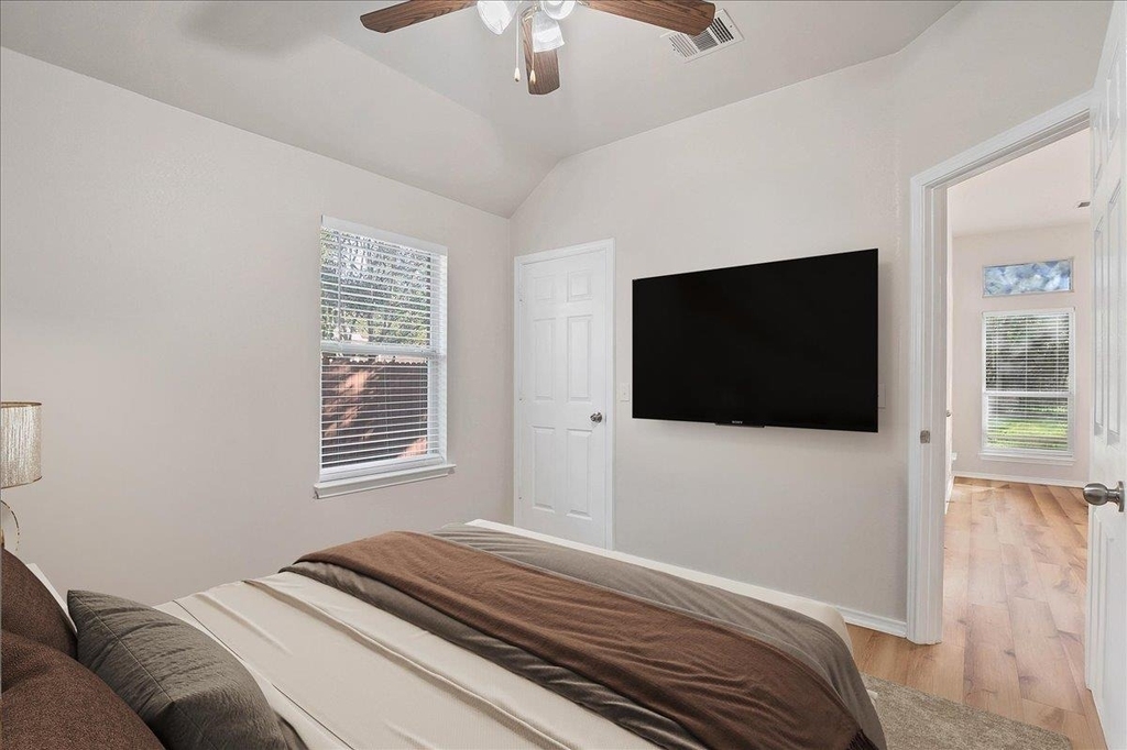 409 Carismatic Ln - Photo 13