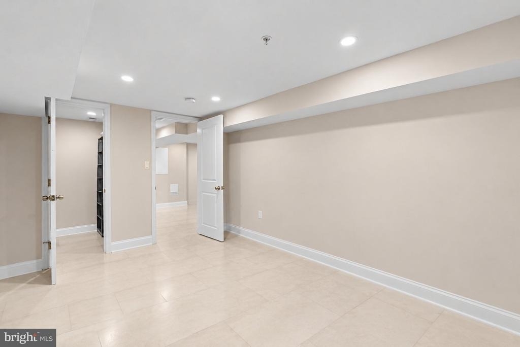 141 V Street Ne - Photo 29