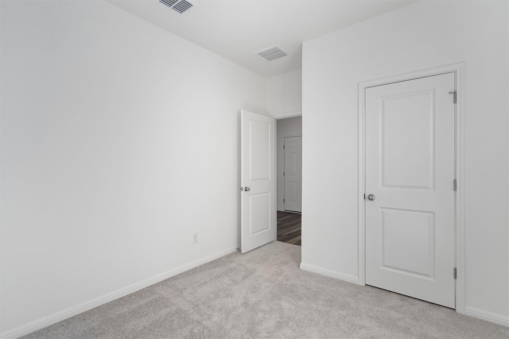 105 Bridgeview Dr - Photo 18