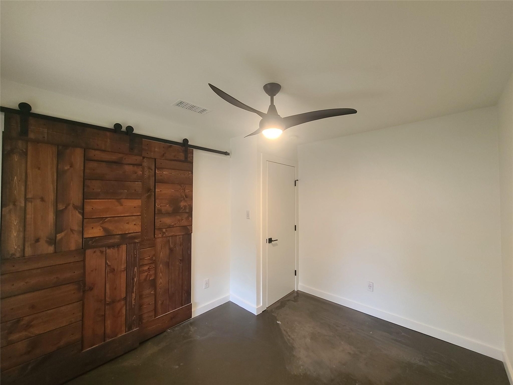 1147 Brookswood Ave - Photo 16