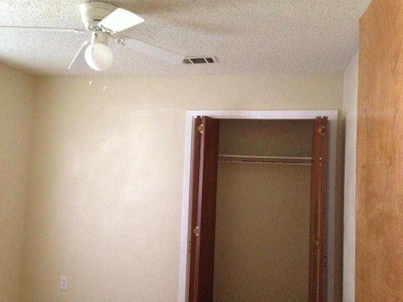 1305 Glenda Dr - Photo 14