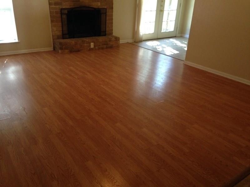 1305 Glenda Dr - Photo 2