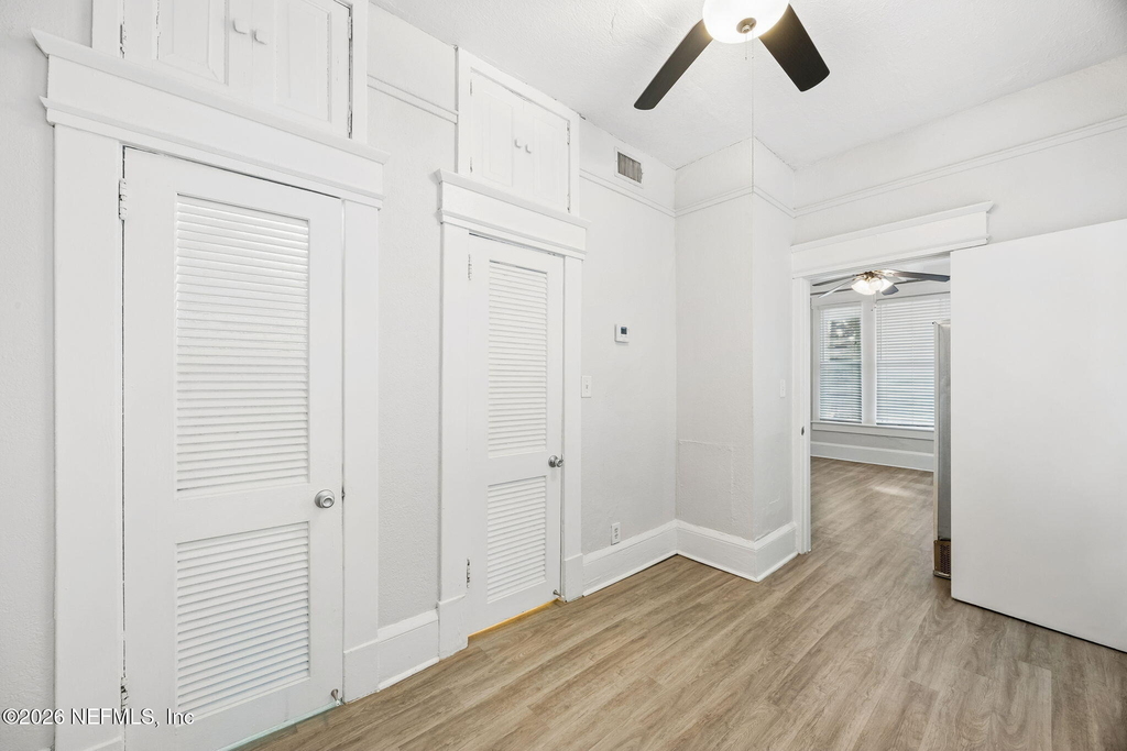 2743 Vernon Terrace - Photo 8