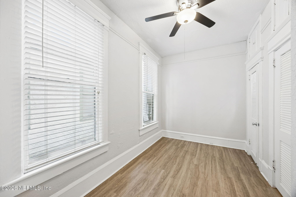 2743 Vernon Terrace - Photo 7