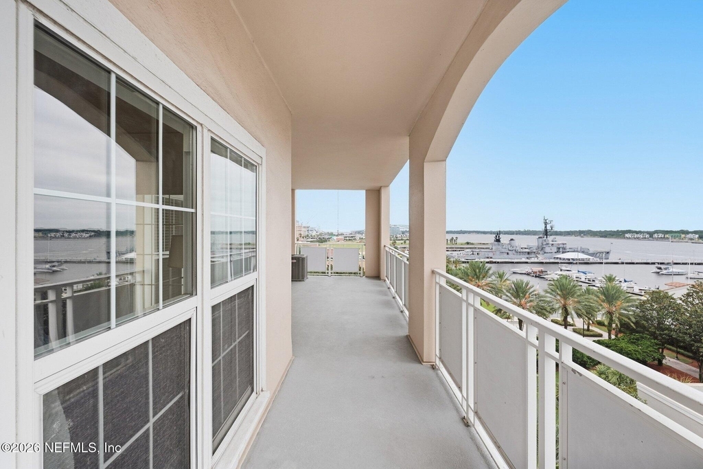 400 E Bay Street - Photo 23
